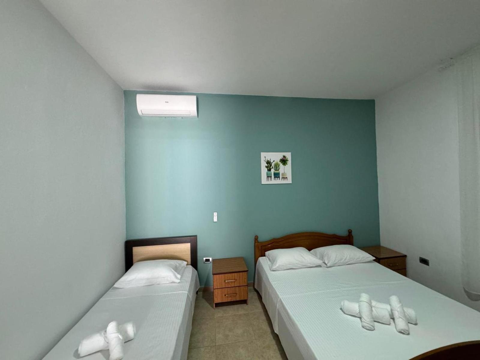 Vlora Villa Exterior photo